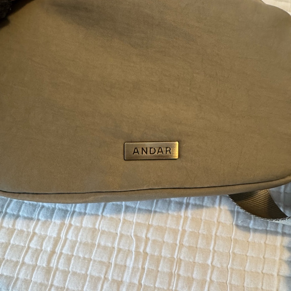 Andar Tan Belt Bag
